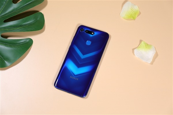 Honor: Xiaomi нам не конкурент, мы давно впереди – фото 1