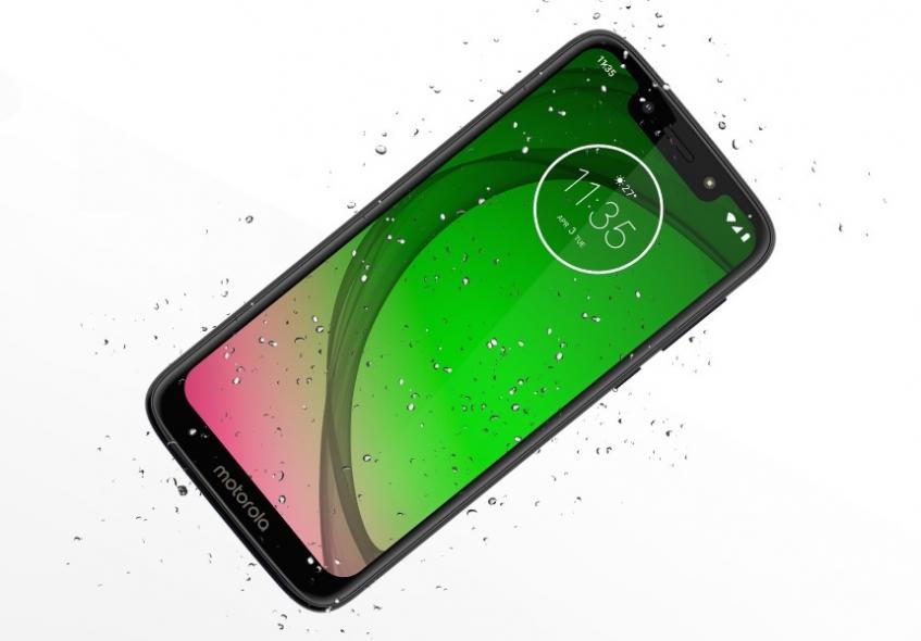 Объявлена российская цена на самый дешёвый смартфон Motorola 2019 модельного года