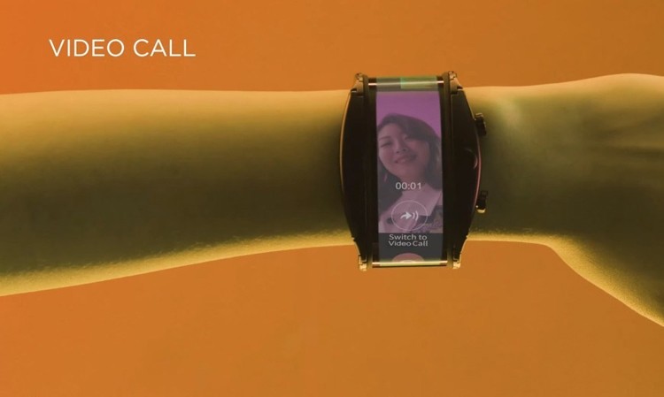 MWC 2019: уникальный гибрид смартфона и часов Nubia Alpha с гибким дисплеем