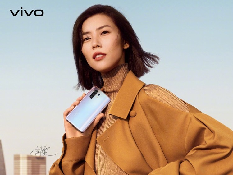 Двухрежимный 5G-смартфон Vivo X30 позирует на рендерах в разных цветах