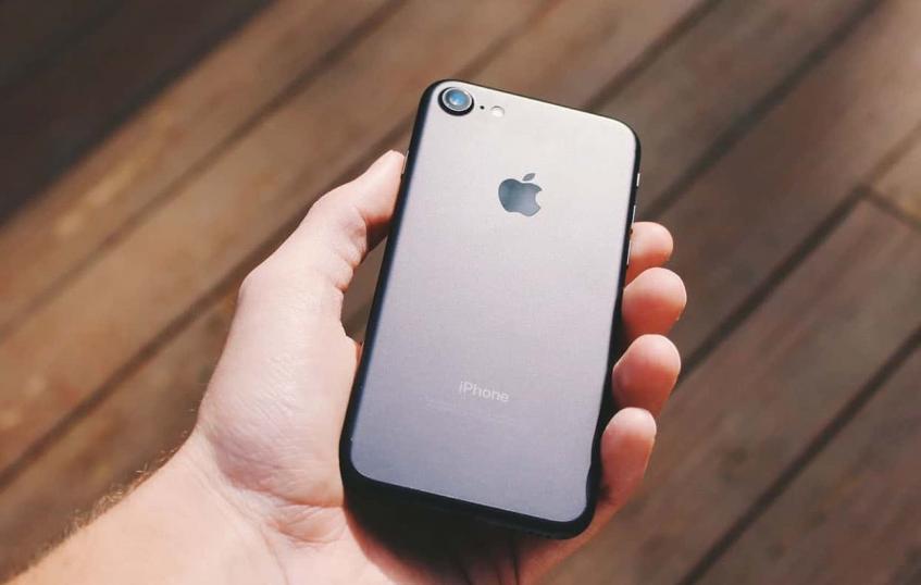 Apple спешит с выпуском iPhone 9 из-за проблем на очень важном рынке - 1