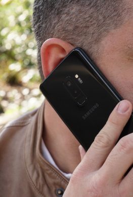 Samsung работает над 5G-смартфоном под кодовым названием Bolt в дополнение к Galaxy S10
