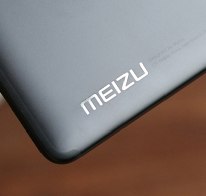 Сгибающийся смартфон Meizu получит уникальную конструкцию