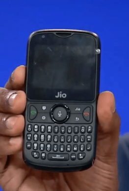 JioPhone 3 откажется от QWERTY-клавиатуры и станет полноценным смартфоном ценой около $60