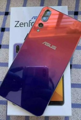 Asus Zenfone 6 на живых фото
