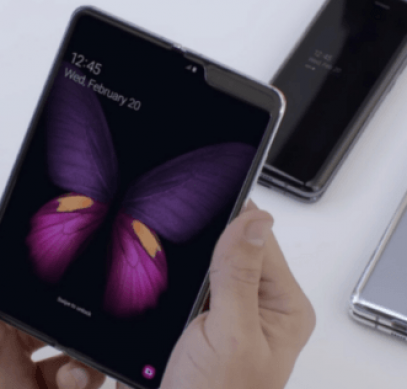 Samsung отвечает на вопросы. Вслед за Galaxy Fold могут появиться сворачивающиеся и складывающиеся в несколько раз смартфоны