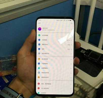 Фото смартфона Meizu 16s подтверждает очень тонкие рамки, «симметричный» дизайн и отсутствие вырезов или отверстий в экране