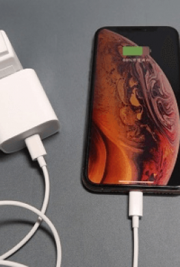 Новые iPhone получат 18-ваттную зарядку и кабель с разъемами USB-C и Lightning, а также беспроводную обратную зарядку