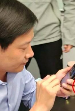 Бюджетный флагман Redmi на базе Snapdragon 855 замечен у главы Xiaomi