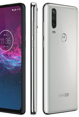 Смартфон Motorola One Action показался со всех сторон
