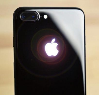 Логотип Apple на смартфонах и ноутбуках будет менять цвет в зависимости от типа уведомлений - 1