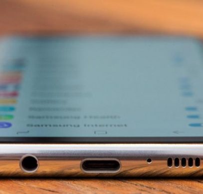 У владельцев Samsung Galaxy S8 появилась надежда. Аппарат с Android 10 засветился в Geekbench