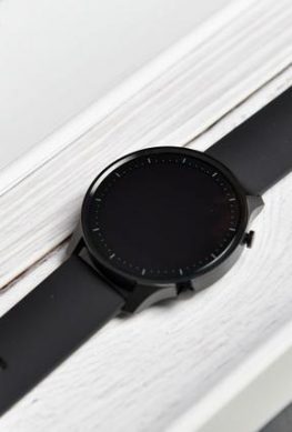 Информация о цене Xiaomi Watch Color за день до выхода – фото 1