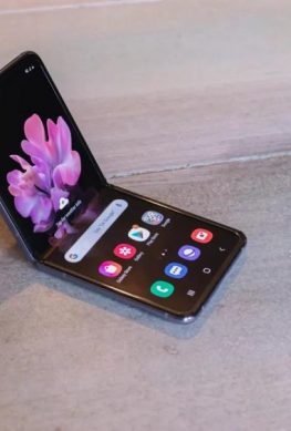 Раскладушка Galaxy Z Flip не получила одну из самых необычных функций смартфонов Samsung