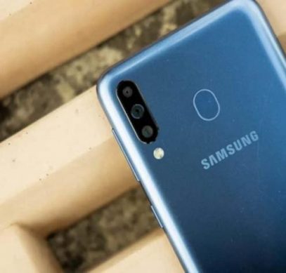 В сеть утекли характеристики нового недорогого смартфона Samsung Galaxy M11 - 1