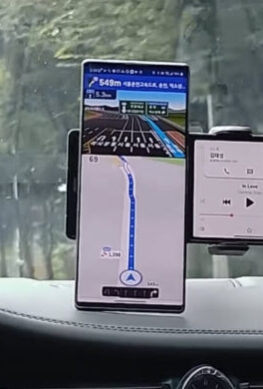 Уникальный смартфон LG Wing с поворотным экраном показали вживую