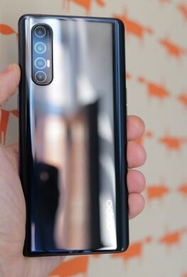 Cмартфон Oppo A74 выйдет в версиях с 4G и 5G, и получит поддержку быстрой зарядки на 33 Вт