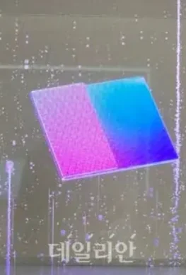 ИзобрGalaxy Z trifold