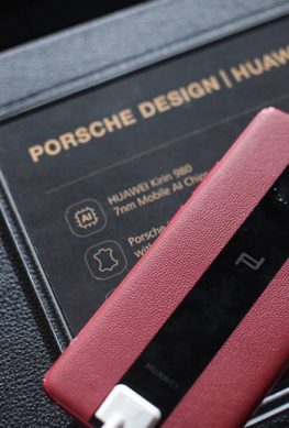Первая партия премиальных смартфонов Porsche Design Huawei Mate 20 RS была распродана за 10 минут, несмотря на огромную цену