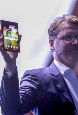 Oppo покажет свой складной телефон на MWC 2019