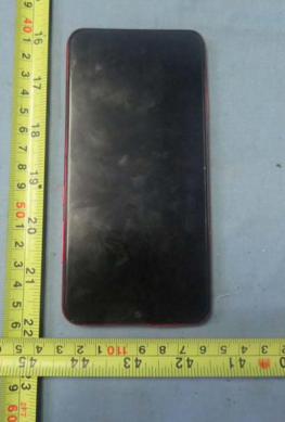 Появились живые фото смартфона Vivo 1814