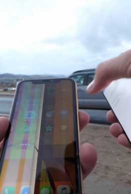 Сравнительный дроп-тест блогера JerryRigEverything показал, что у смартфона Google Pixel 3 дисплей более прочный, нежели у iPhone XR