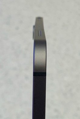 Apple отказалась признать браком гнутые iPad Pro